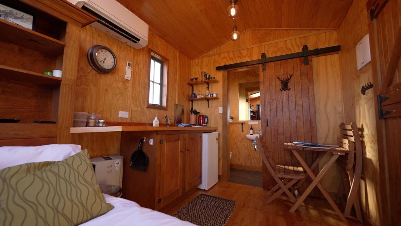 Highlands Farm Stay Twizel Esterno foto