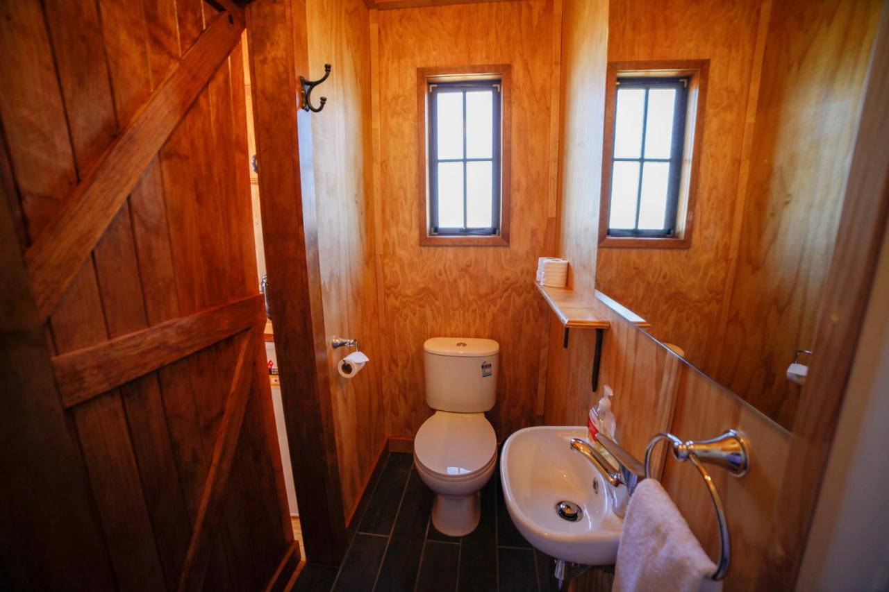 Highlands Farm Stay Twizel Esterno foto